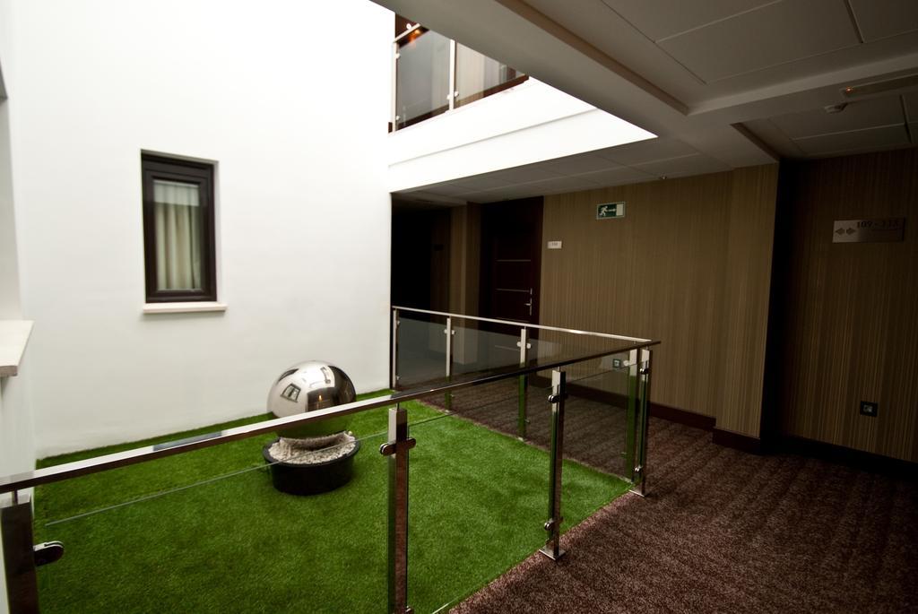 Hotel Infanta Leonor Эсиха Экстерьер фото