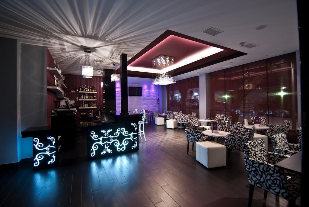 Hotel Infanta Leonor Эсиха Ресторан фото